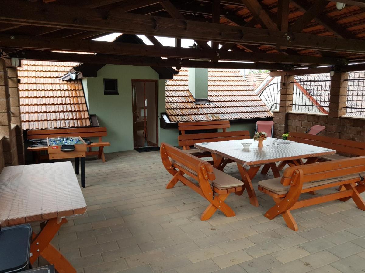 Sklep U Cejku Villa Mutěnice Eksteriør billede