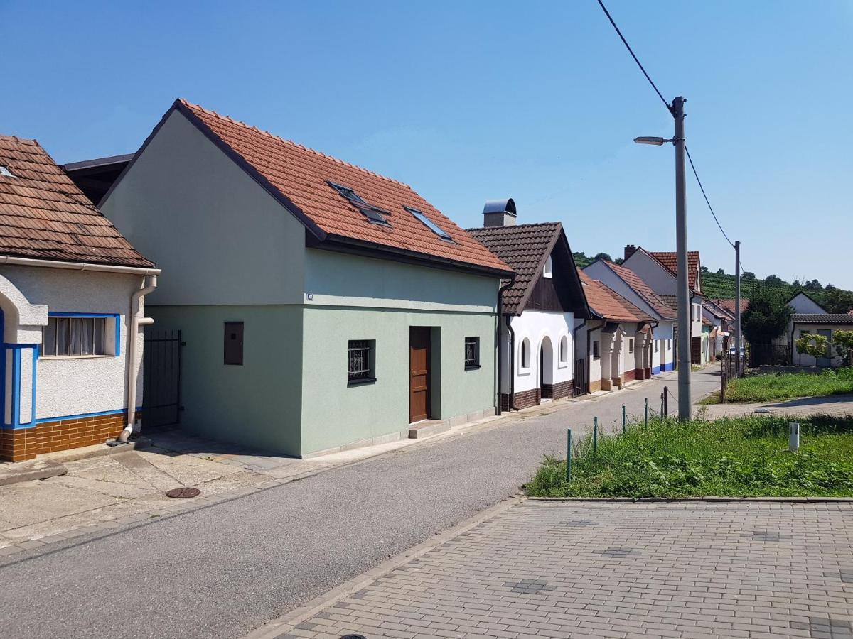 Sklep U Cejku Villa Mutěnice Eksteriør billede